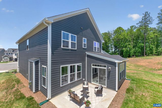 1198 SABLEWOOD DR, Charlottesville, VA 22911