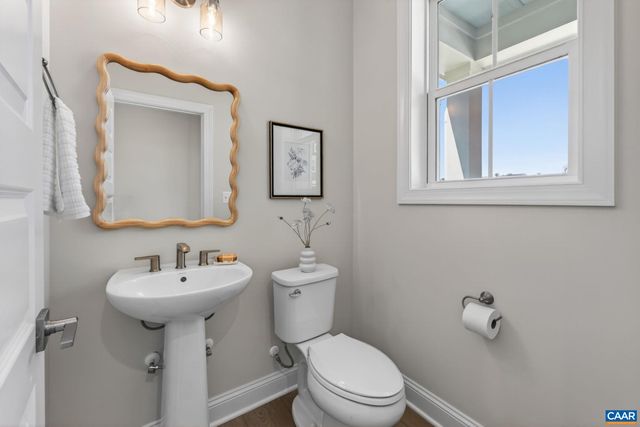 1198 SABLEWOOD DR, Charlottesville, VA 22911