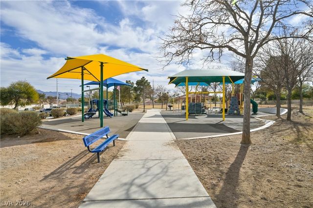 592 Macbrey Drive, Las Vegas, NV 89123