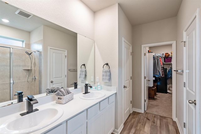 331 Mountain Valley ST, Georgetown, TX 78628