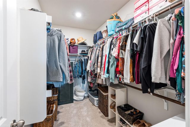 331 Mountain Valley ST, Georgetown, TX 78628