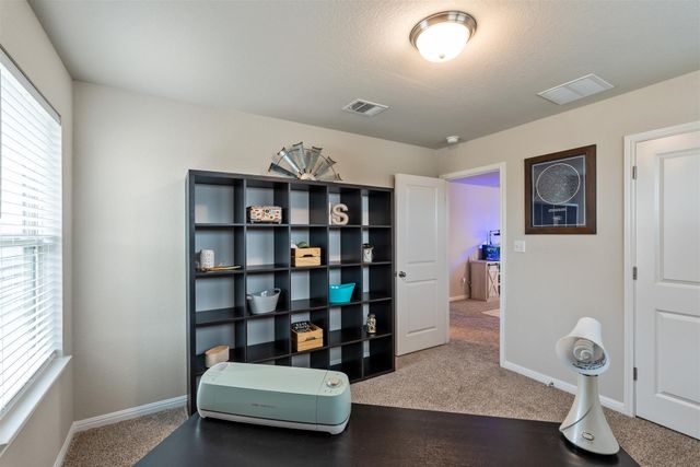 331 Mountain Valley ST, Georgetown, TX 78628