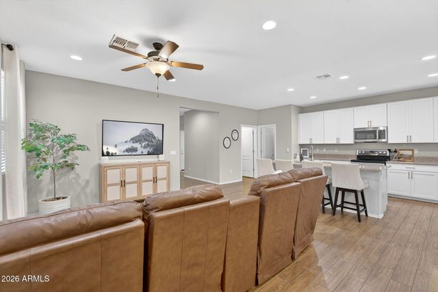 5054 E HALIFAX Street, Mesa, AZ 85205