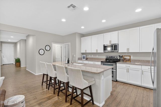 5054 E HALIFAX Street, Mesa, AZ 85205