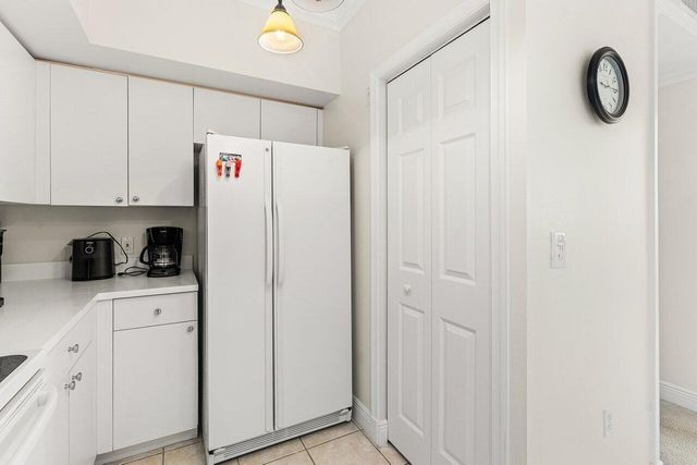 11750 St Andrews Place 202, Wellington, FL 33414