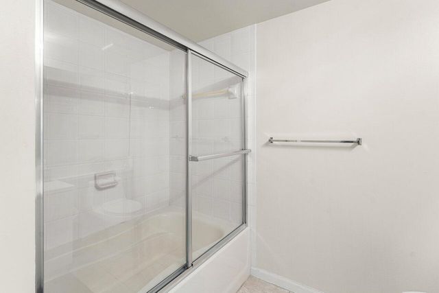 11750 St Andrews Place 202, Wellington, FL 33414