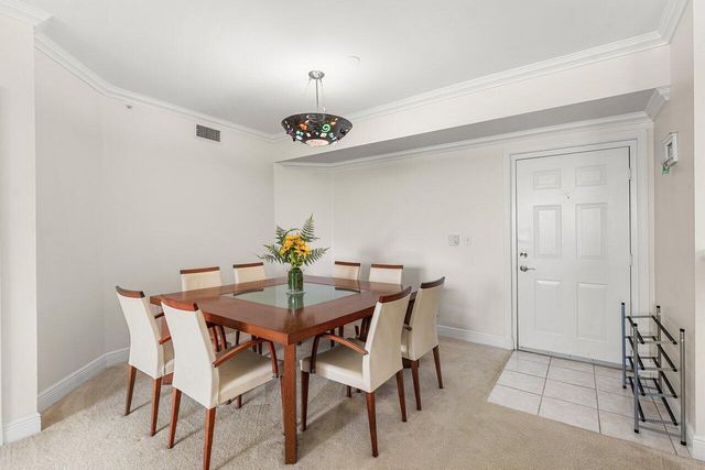 11750 St Andrews Place 202, Wellington, FL 33414