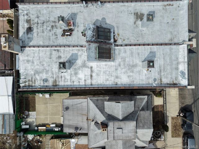 8732 114th Street, Richmond Hill, NY 11418