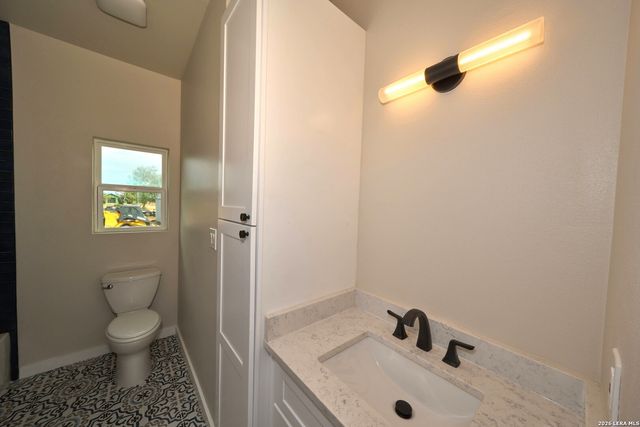 1348 PITTMAN RD, St Hedwig, TX 78152