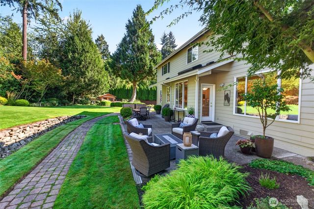 7601 127th Street Ct E, Puyallup, WA 98373