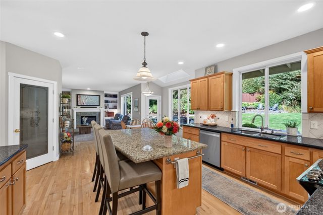 7601 127th Street Ct E, Puyallup, WA 98373