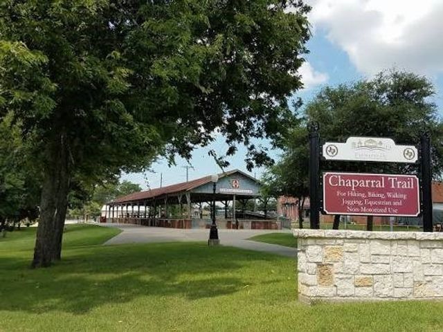 1315 Red Oak Circle, Farmersville, TX 75442