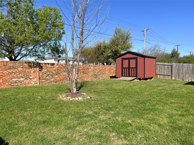 437 Buoy, Crowley, TX 76036