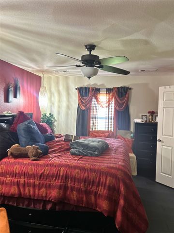 437 Buoy, Crowley, TX 76036