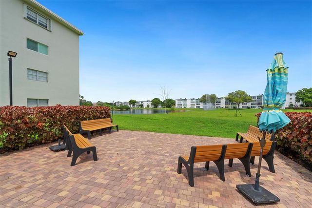 404 Richmond A 404, Deerfield Beach, FL 33442