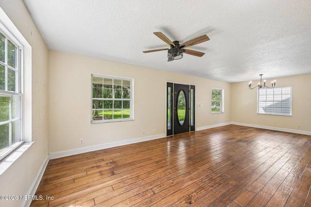 161 SHORT Trail, Green Cove Springs, FL 32043