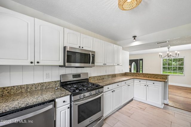 161 SHORT Trail, Green Cove Springs, FL 32043