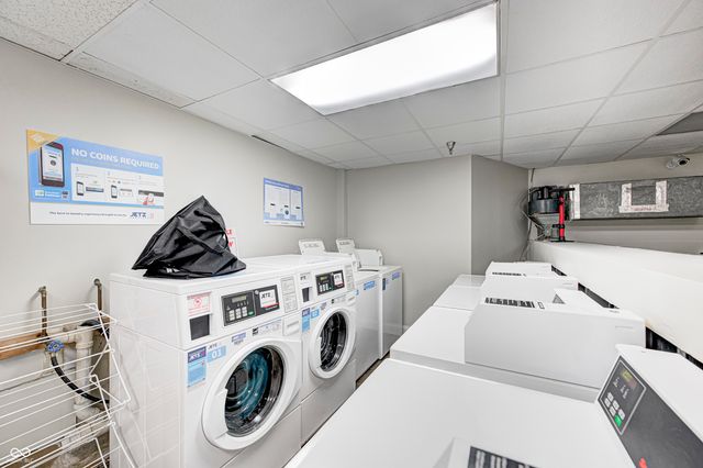 230 E 9th Street E 401, Indianapolis, IN 46204