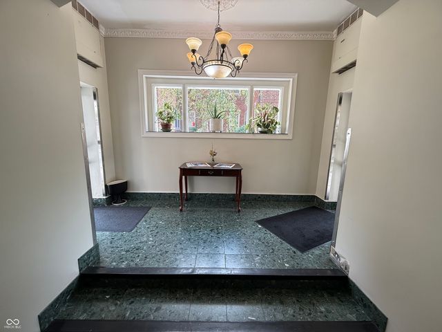 230 E 9th Street E 401, Indianapolis, IN 46204