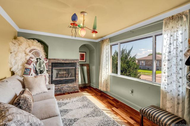 7531 Sandy Cove Drive, New Orleans, LA 70128