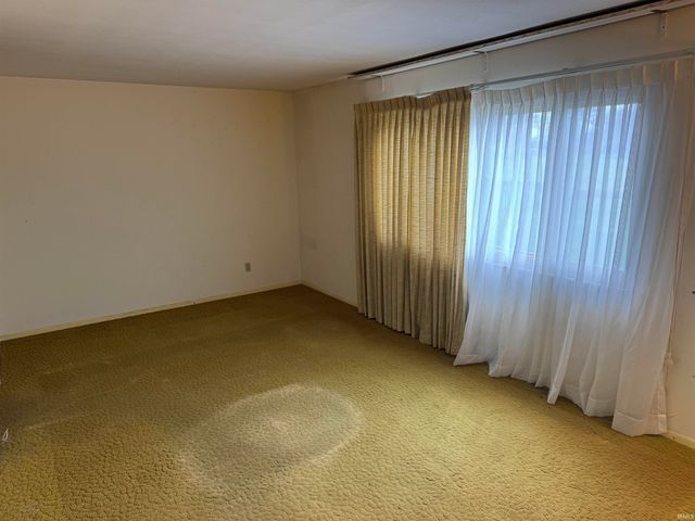 7602 Harcourt Drive, Fort Wayne, IN 46835