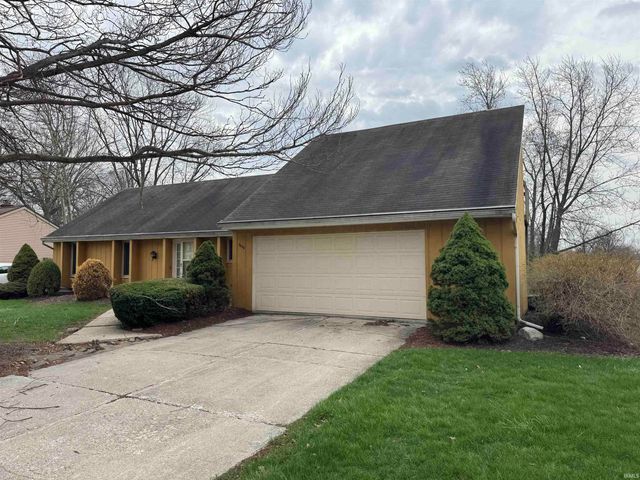 7602 Harcourt Drive, Fort Wayne, IN 46835