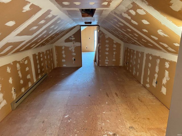 7602 Harcourt Drive, Fort Wayne, IN 46835