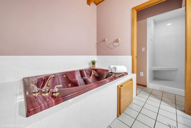 6916 N Prairie Crest Rd, Spokane, WA 99224