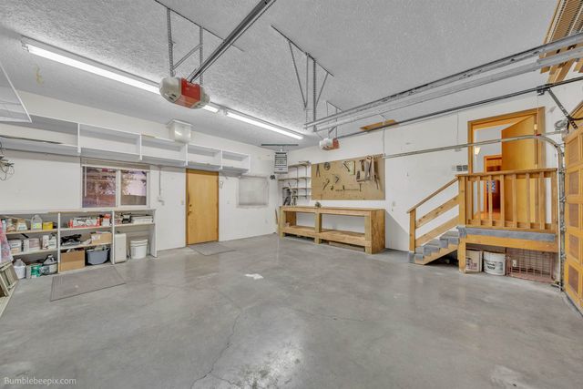 6916 N Prairie Crest Rd, Spokane, WA 99224