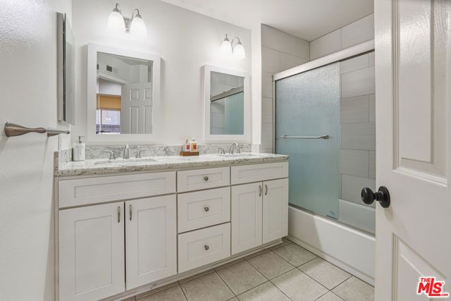 2538 Lowell Court, Simi Valley, CA 93065