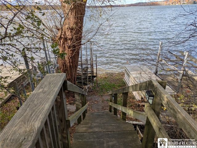 33 Maple Street, Ellery, NY 14712