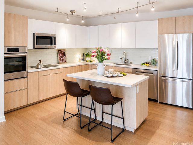 888 Kapiolani Boulevard 3907, Honolulu, HI 96813