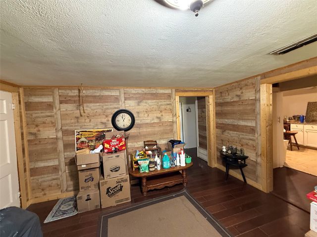607 N Kirk Street, Hico, TX 76457