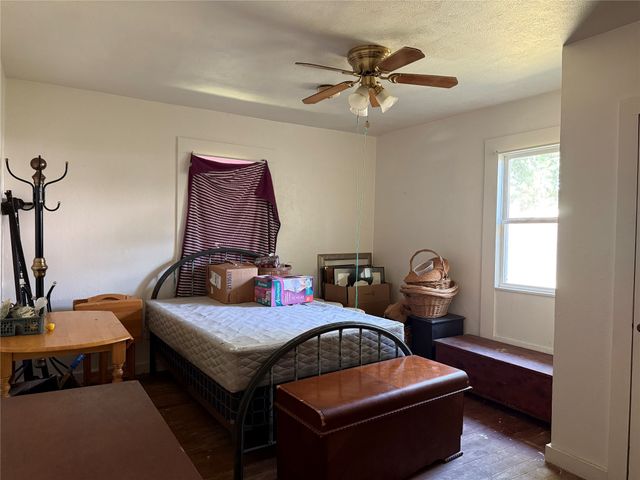 607 N Kirk Street, Hico, TX 76457