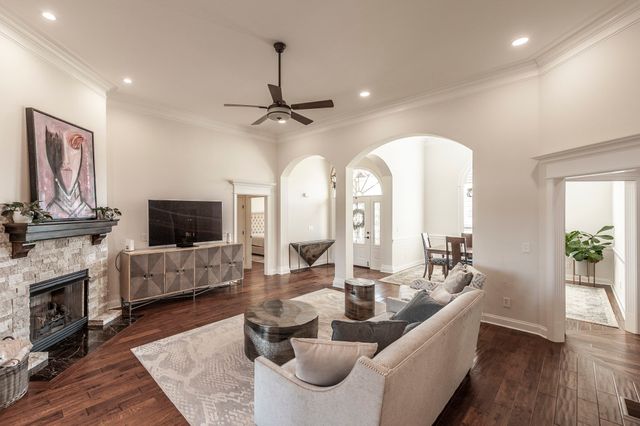 1022 Harness Cir, Gallatin, TN 37066