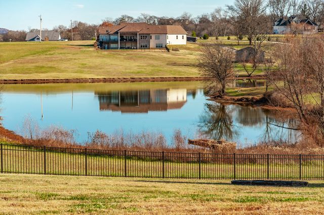 1022 Harness Cir, Gallatin, TN 37066