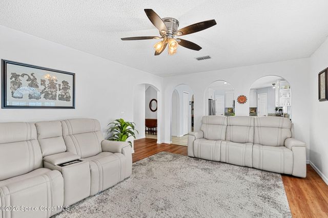 1161 White Oak Circle, Melbourne, FL 32934