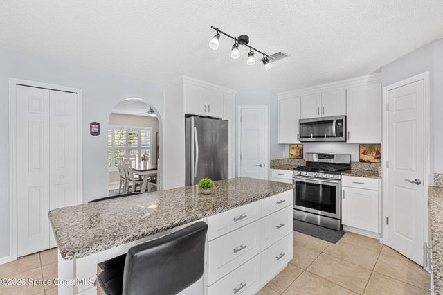 1161 White Oak Circle, Melbourne, FL 32934