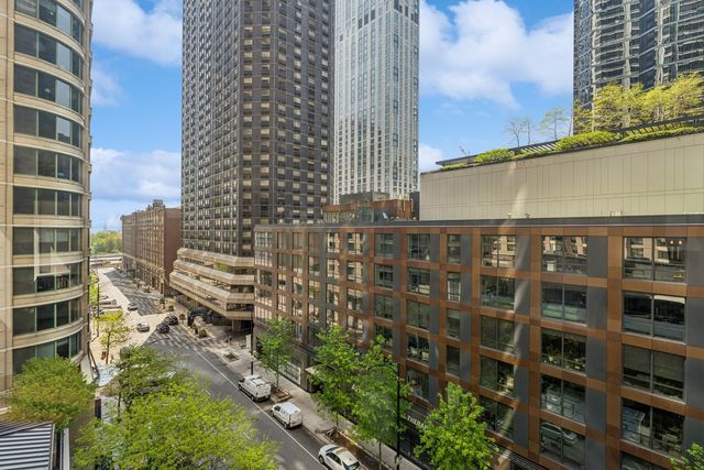 400 E Ohio Street 603, Chicago, IL 60611