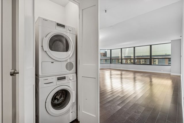 400 E Ohio Street 603, Chicago, IL 60611