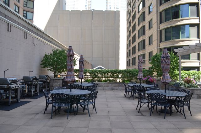 400 E Ohio Street 603, Chicago, IL 60611