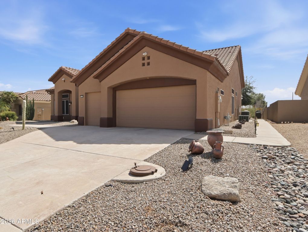 21212 N VERDE RIDGE Drive, Sun City West, AZ 85375 — photo 4