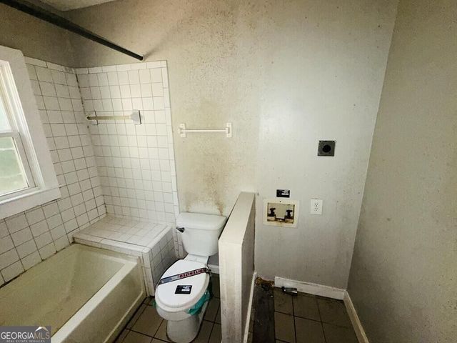 2835 Burton Road NW, Atlanta, GA 30311