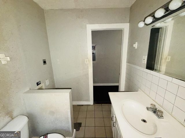 2835 Burton Road NW, Atlanta, GA 30311