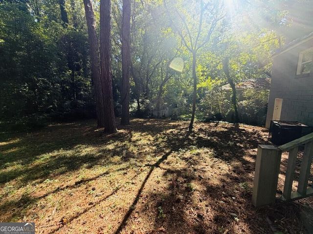 2835 Burton Road NW, Atlanta, GA 30311