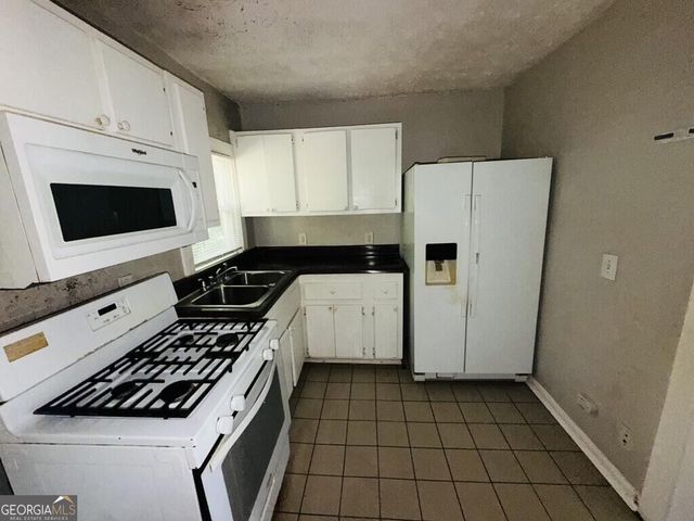 2835 Burton Road NW, Atlanta, GA 30311