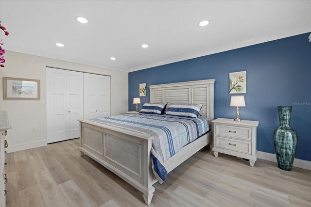 9393 MIDNIGHT PASS ROAD 302, Sarasota, FL 34242