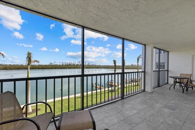 9393 MIDNIGHT PASS ROAD 302, Sarasota, FL 34242
