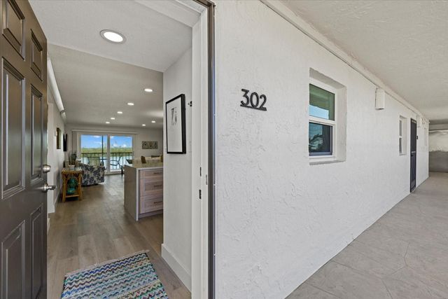 9393 MIDNIGHT PASS ROAD 302, Sarasota, FL 34242