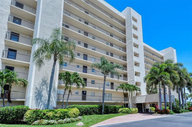 9393 MIDNIGHT PASS ROAD 302, Sarasota, FL 34242